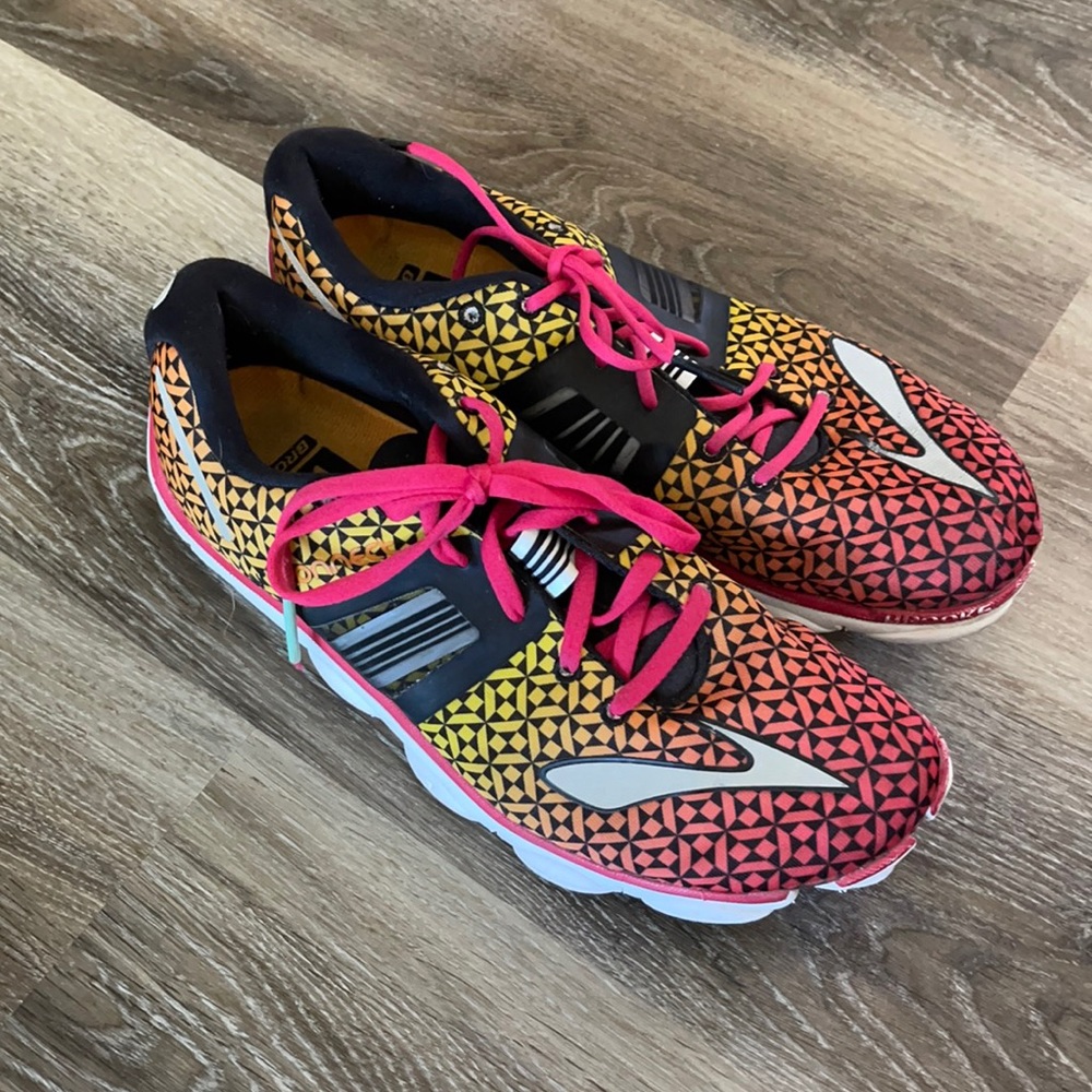 Brooks Pure Connect 4